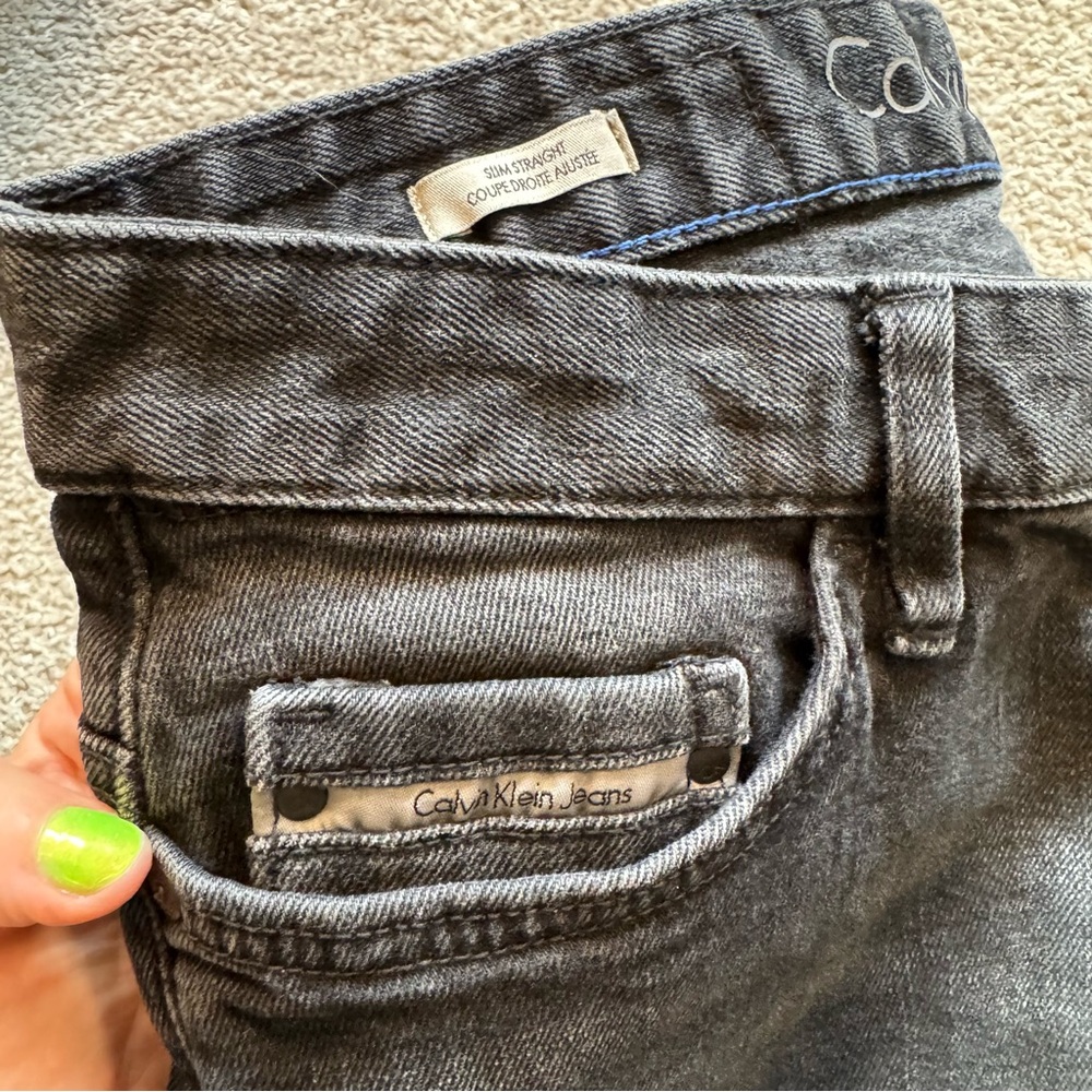 Calvin Klein Jeans Men's Washed Black Straight Jeans - Picture 4 of 7